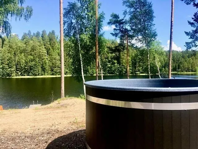 Renkaranta - Modern For 8-12 Person, Own Beach, Sauna & Hot Tub - Surrounded By Forests Hämeenlinna
